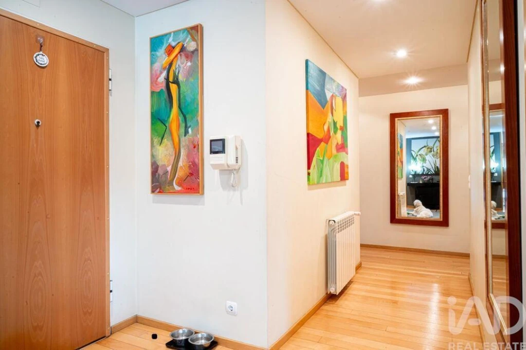 Apartamento T5 para Venda em Santo Tirso, Couto (Santa Cristina e São Miguel) e Burgães Foto 9