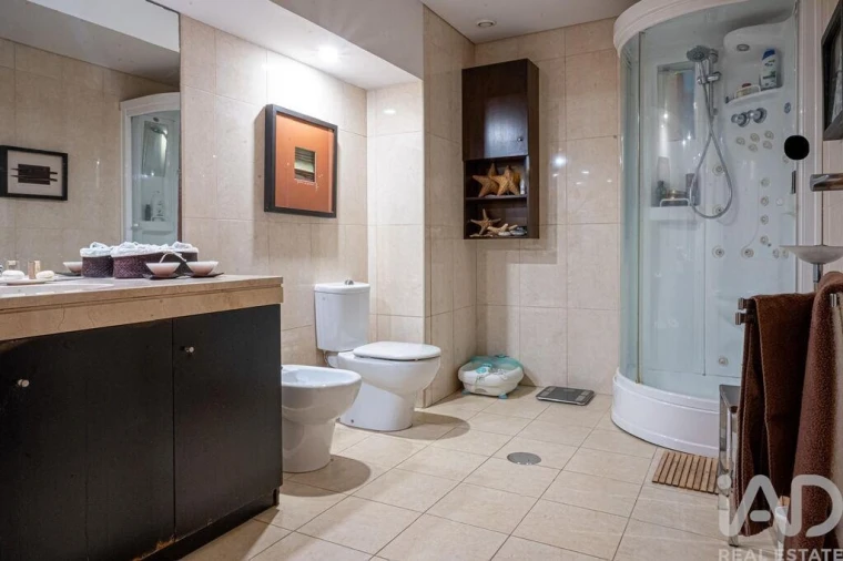 Apartamento T5 para Venda em Santo Tirso, Couto (Santa Cristina e São Miguel) e Burgães Foto 6