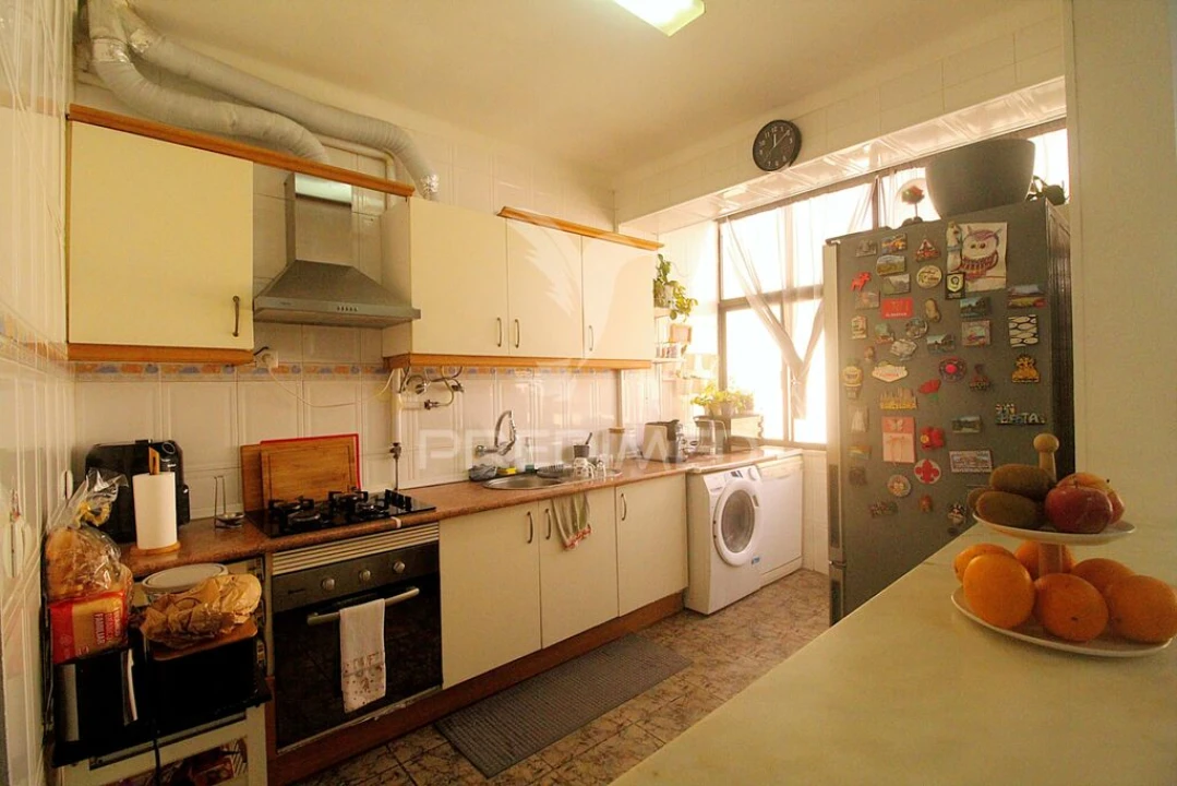 Apartamento T2 para Venda em Barreiro e Lavradio Foto 3