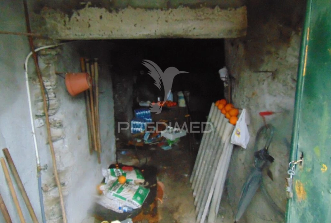 Moradia T3 para Venda em Abaças Foto 12