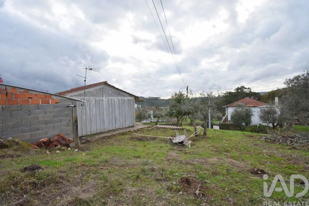 Moradia T1 para Venda em São Miguel, Santa Eufémia e Rabaçal Foto 34