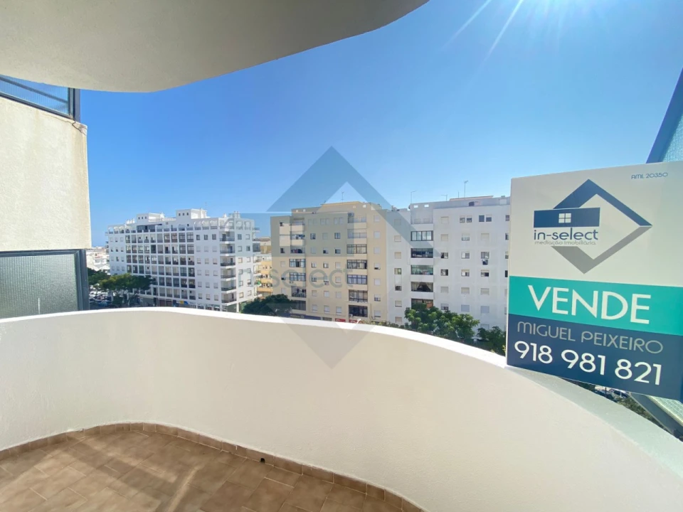 Apartamento T2 para Venda em Quarteira Foto 2