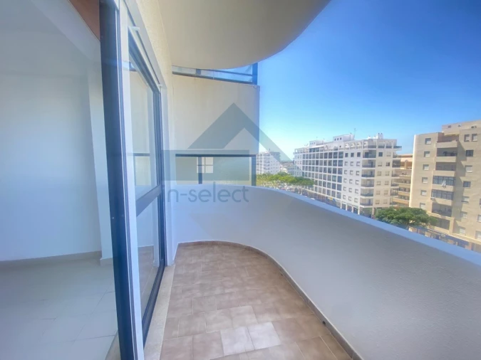 Apartamento T2 para Venda em Quarteira Foto 24