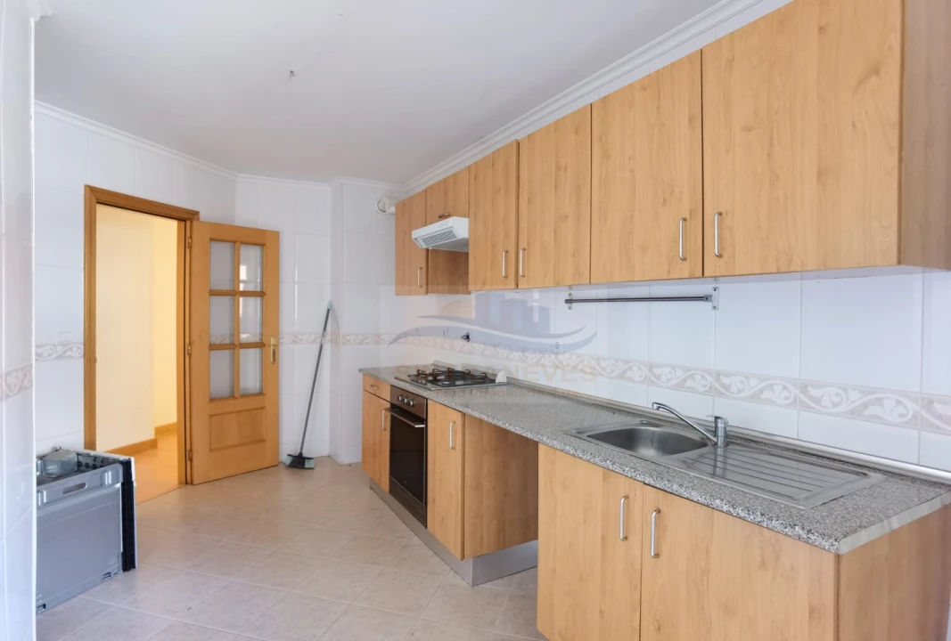 Apartamento T4 para Venda em Alhos Vedros Foto 2