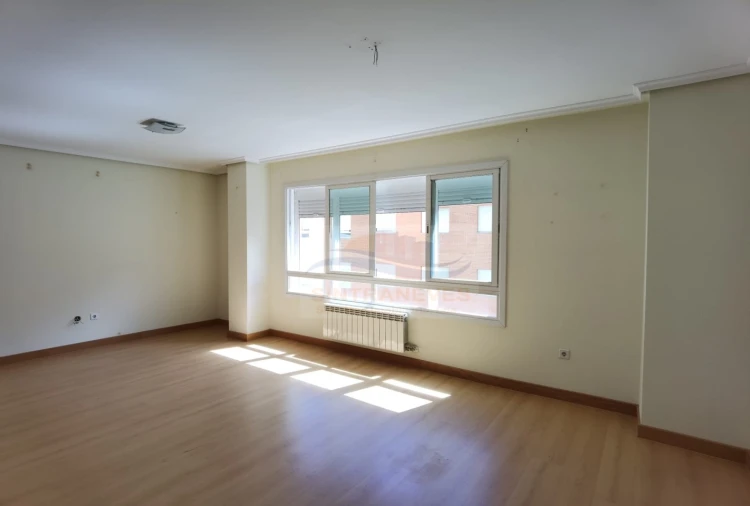 Apartamento T4 para Venda em Alhos Vedros Foto 6