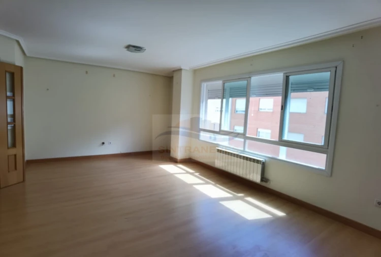 Apartamento T4 para Venda em Alhos Vedros Foto 8
