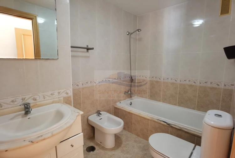 Apartamento T4 para Venda em Alhos Vedros Foto 10