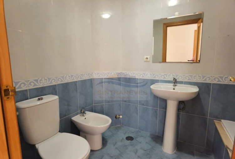 Apartamento T4 para Venda em Alhos Vedros Foto 18
