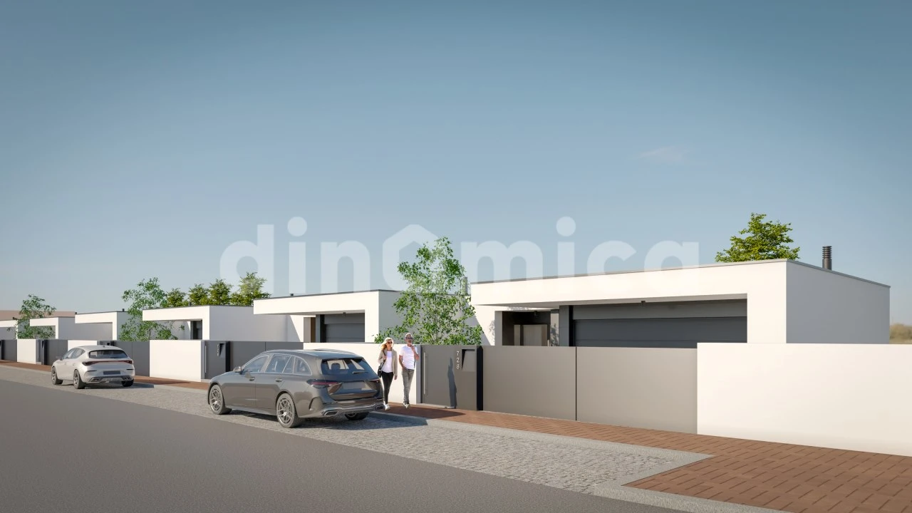 Moradia T3 para Venda em Esmeriz e Cabeçudos Foto 1