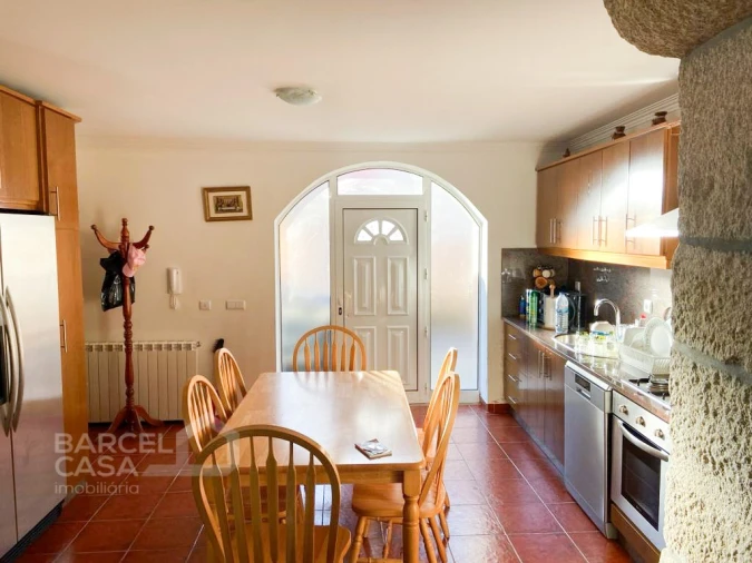 Moradia T2 para Venda em Vila Cova e Feitos Foto 5