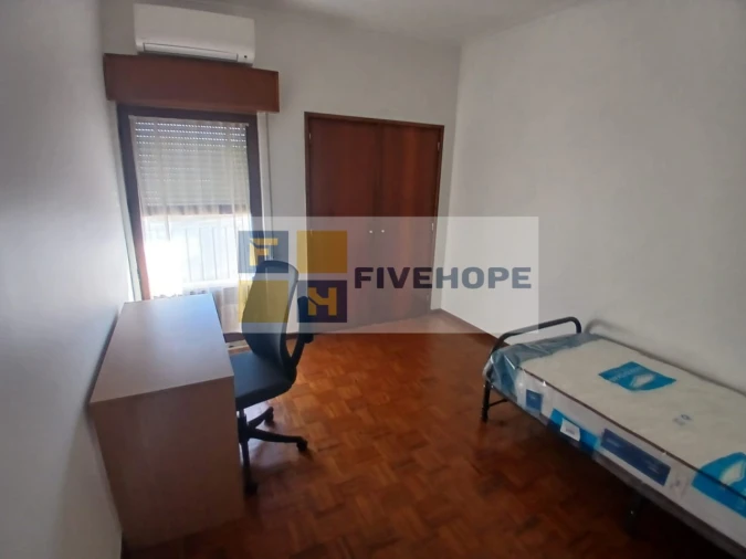 Apartamento T3 para Venda em Santa Clara e Castelo Viegas Foto 9