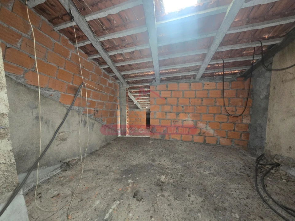 Moradia T3 para Venda em Vacariça Foto 20