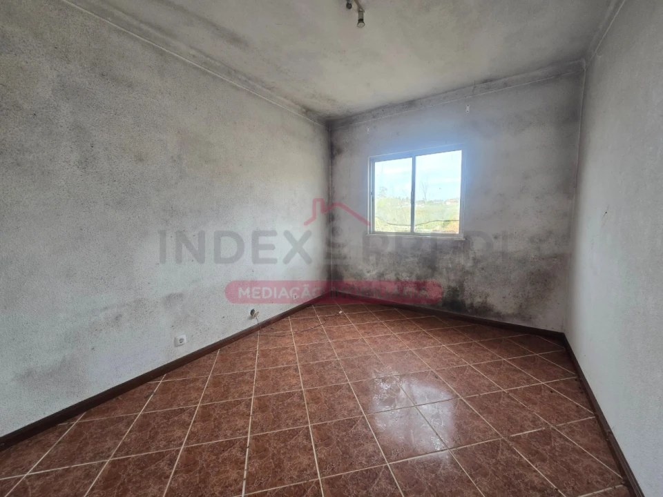 Moradia T3 para Venda em Vacariça Foto 27