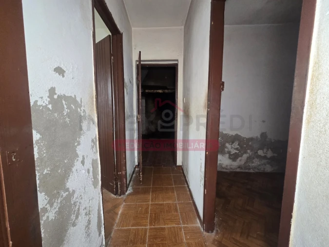 Moradia T3 para Venda em Vacariça Foto 7