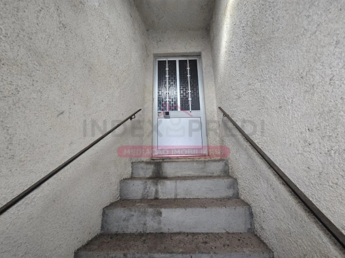 Moradia T3 para Venda em Vacariça Foto 18