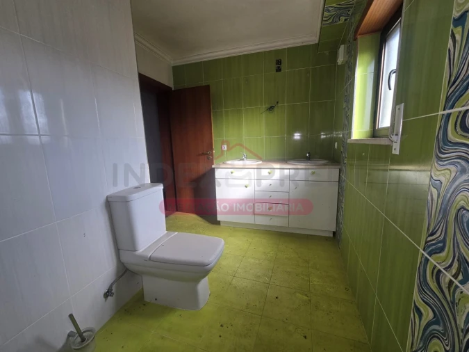 Moradia T3 para Venda em Vacariça Foto 24