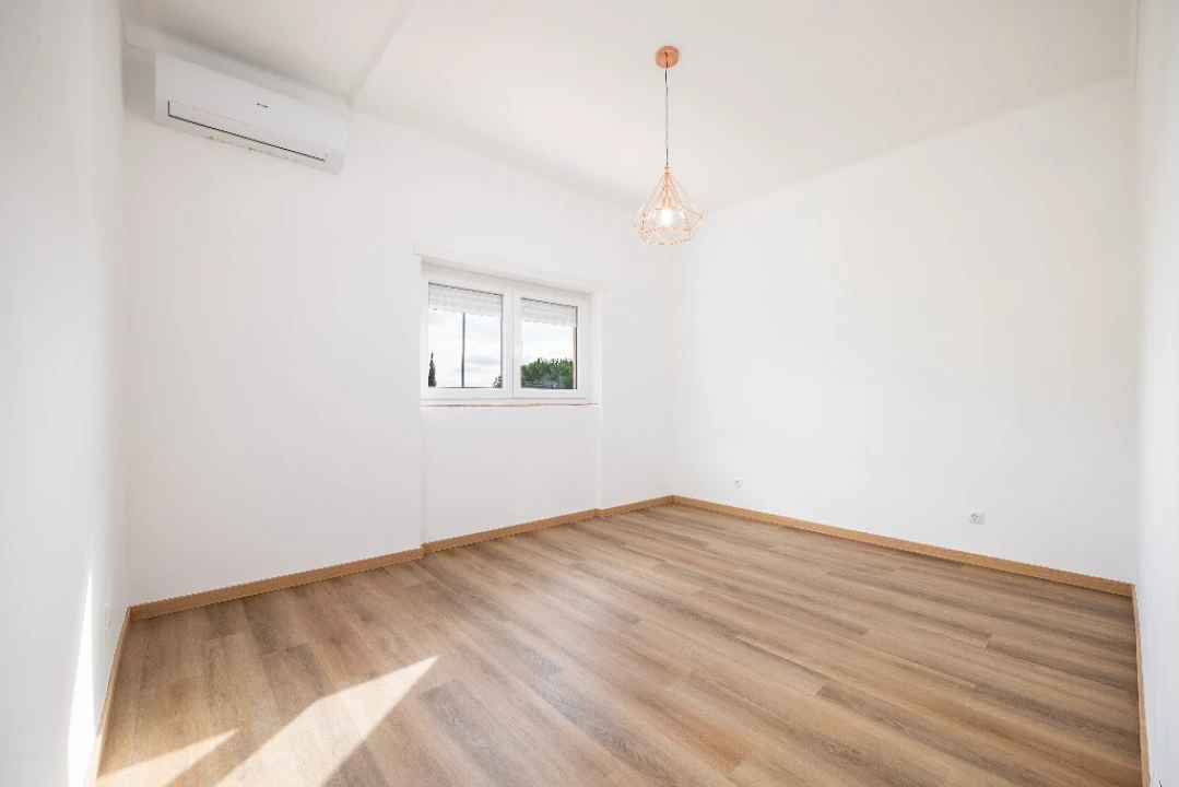 Apartamento T4 para Venda em Sé Nova, Santa Cruz, Almedina e São Bartolomeu Foto 11