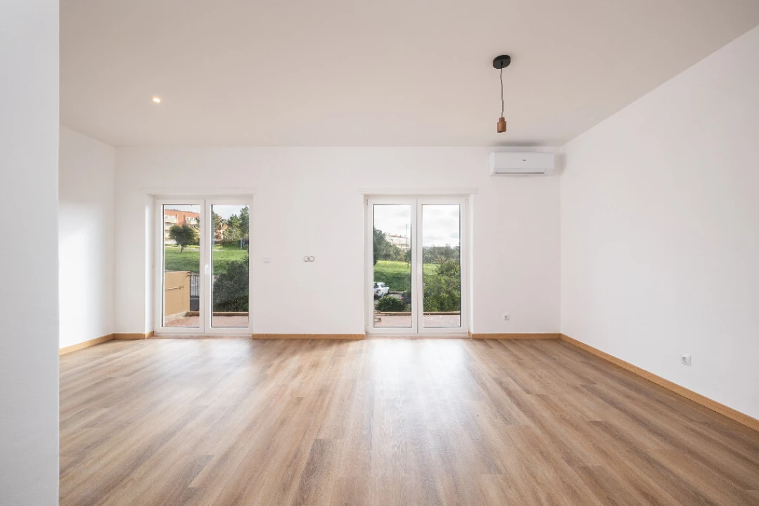 Apartamento T4 para Venda em Sé Nova, Santa Cruz, Almedina e São Bartolomeu Foto 6