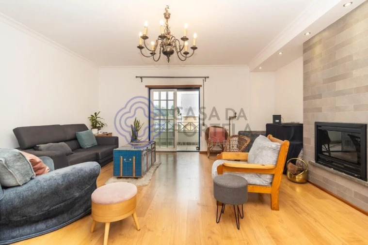 Apartamento T3 para Venda em Alcochete Foto 4