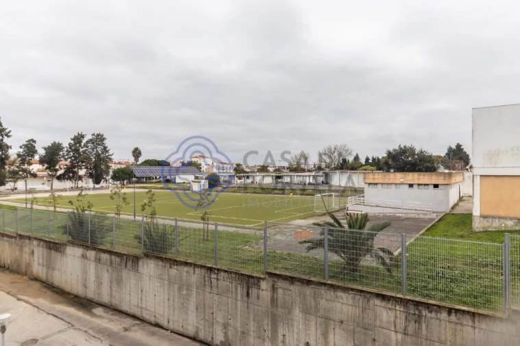 Apartamento T3 para Venda em Alcochete Foto 30