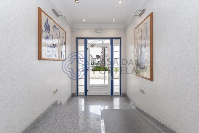 Apartamento T3 para Venda em Alcochete Foto 32