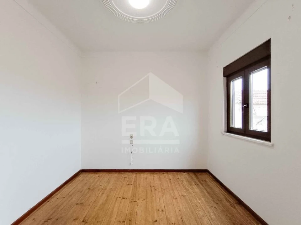 Moradia T5 para Venda em Ílhavo (São Salvador) Foto 8