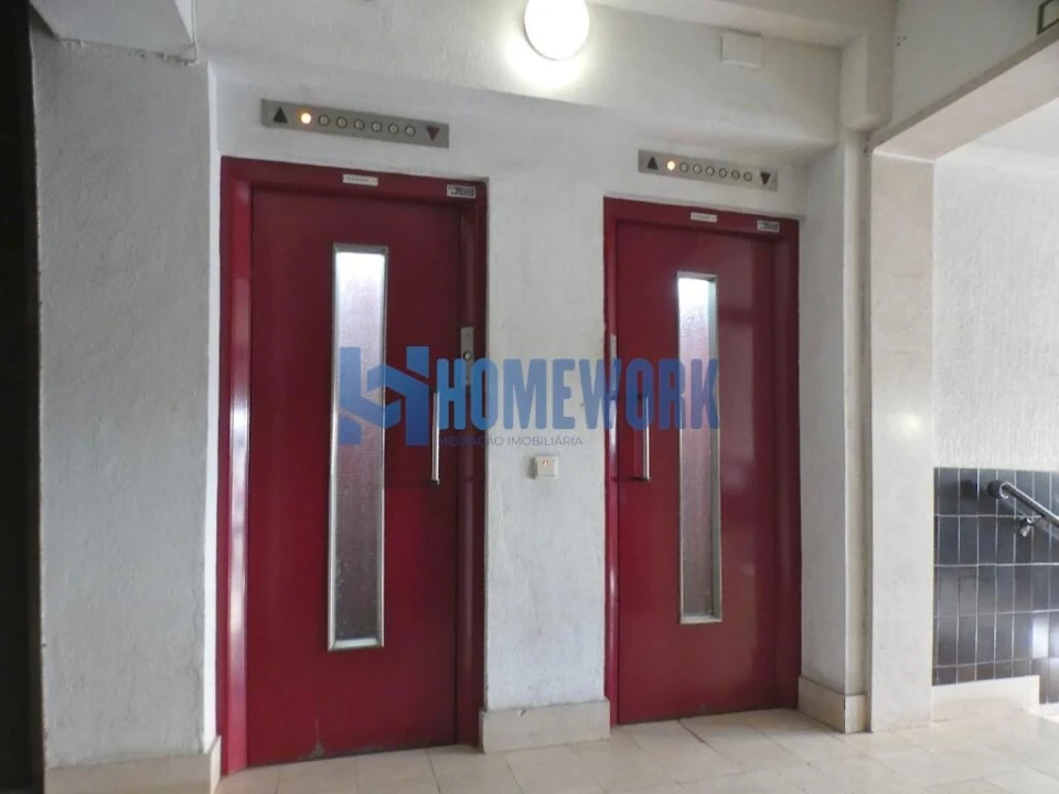 Apartamento T1 para Venda em União das Freguesias de Setúbal Foto 2