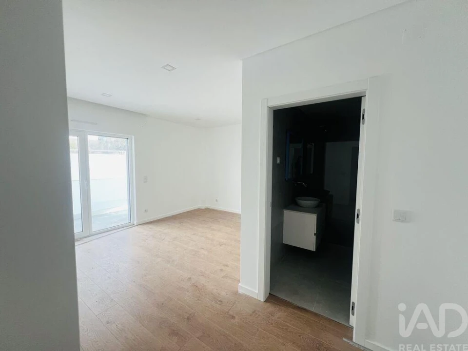 Apartamento T2 para Venda em Ericeira Foto 10