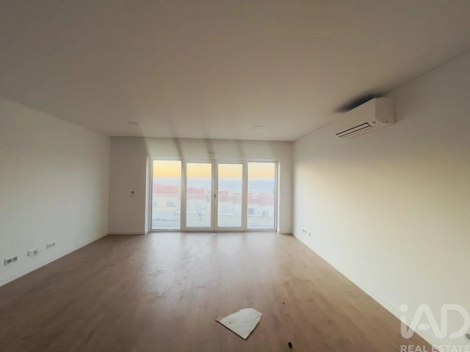 Apartamento T2 para Venda em Ericeira Foto 7