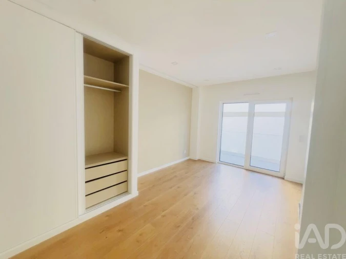 Apartamento T2 para Venda em Ericeira Foto 11