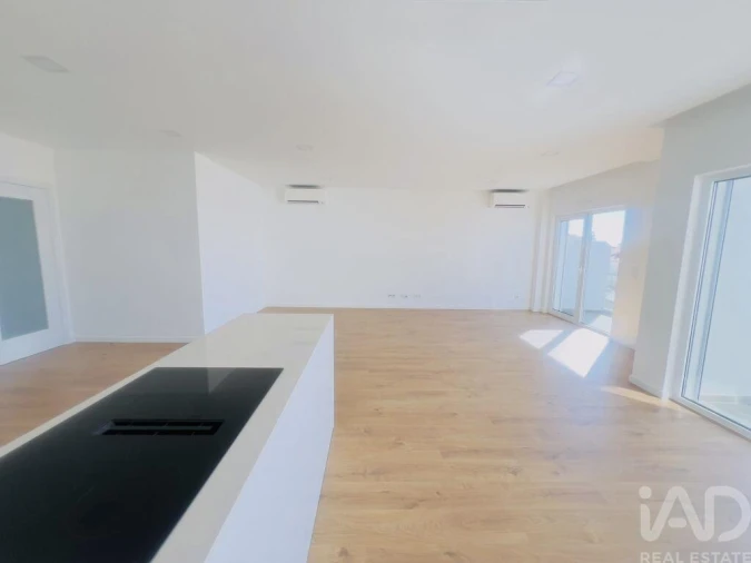 Apartamento T2 para Venda em Ericeira Foto 8