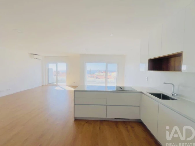 Apartamento T2 para Venda em Ericeira Foto 4