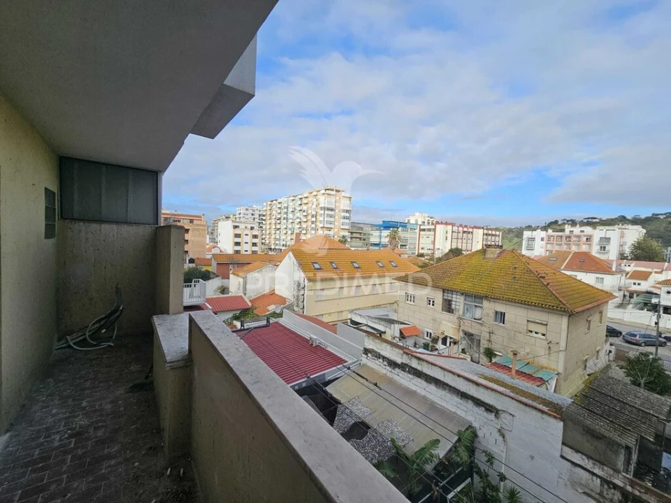 Apartamento T2 para Venda em Costa da Caparica Foto 15