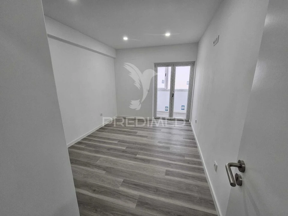 Apartamento T2 para Venda em Costa da Caparica Foto 8