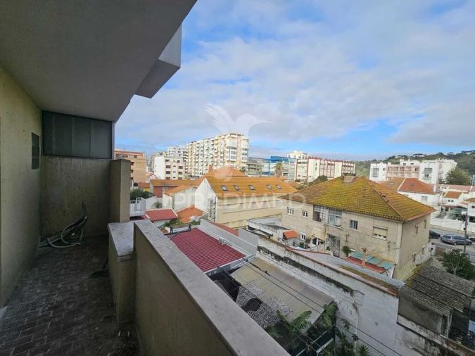 Apartamento T2 para Venda em Costa da Caparica Foto 15