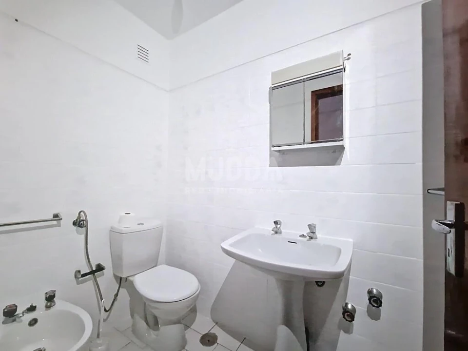 Apartamento T3 para Venda em Sé, Santa Maria e Meixedo Foto 7