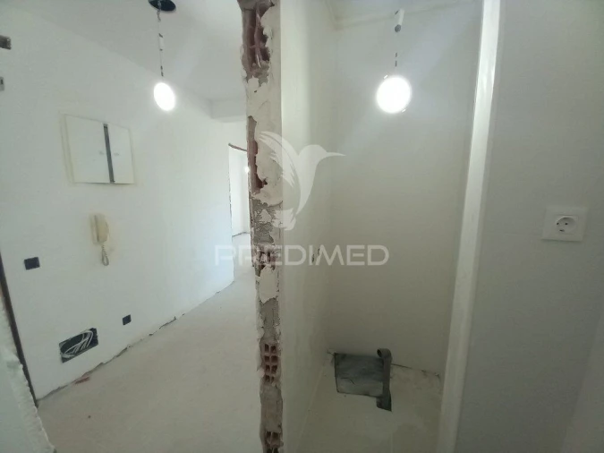 Apartamento T4 para Venda em Laranjeiro e Feijó Foto 17