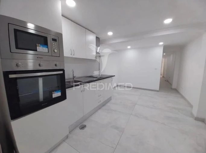 Apartamento T1 para Venda em Corroios