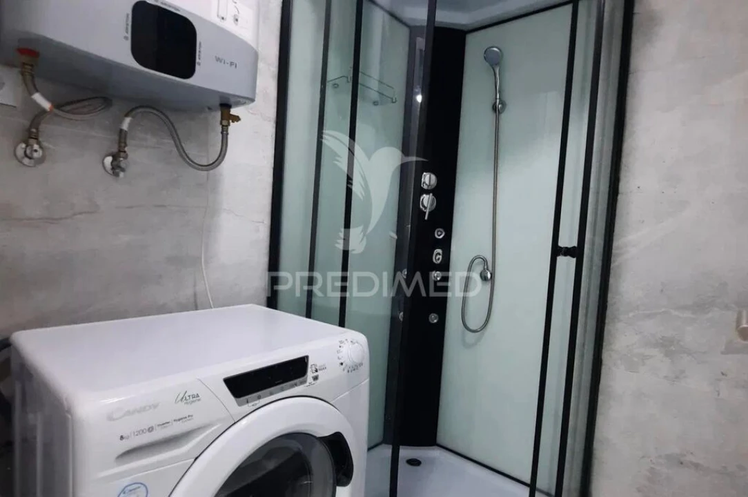 Apartamento T1 para Venda em Corroios Foto 7