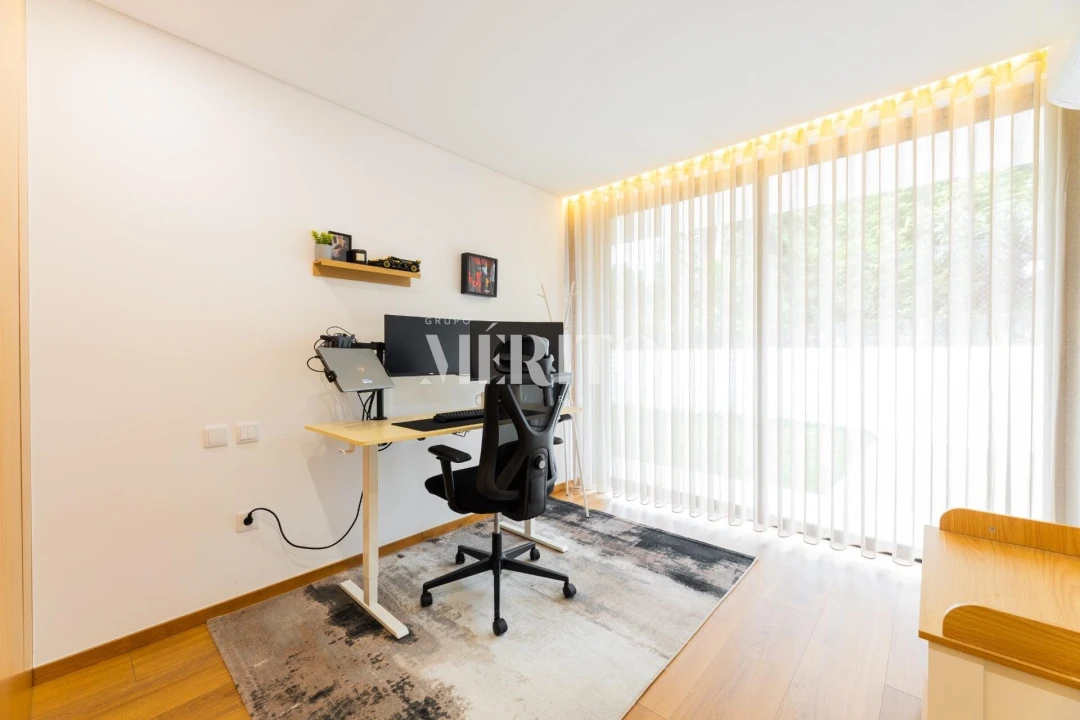 Moradia T3 para Venda em Manhente Foto 18