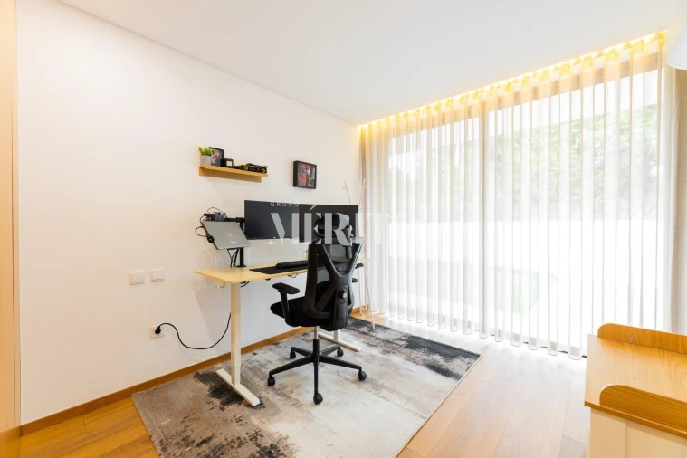 Moradia T3 para Venda em Manhente Foto 18