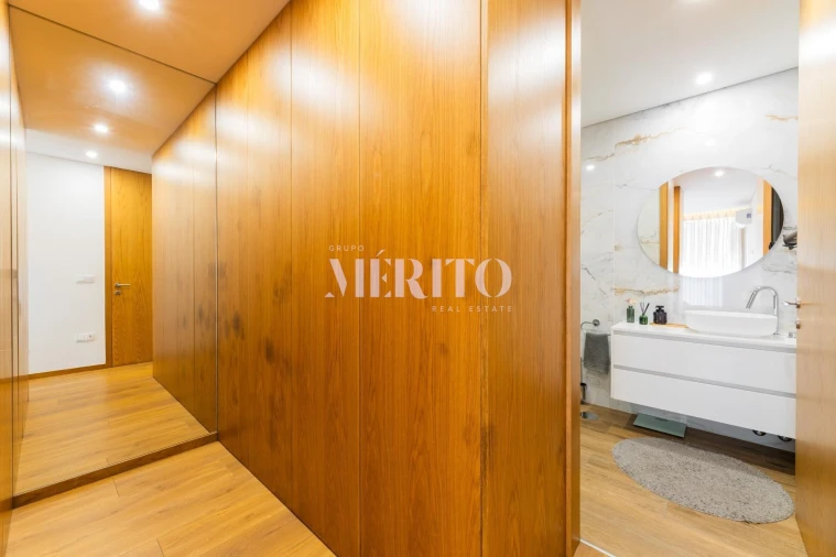 Moradia T3 para Venda em Manhente Foto 12