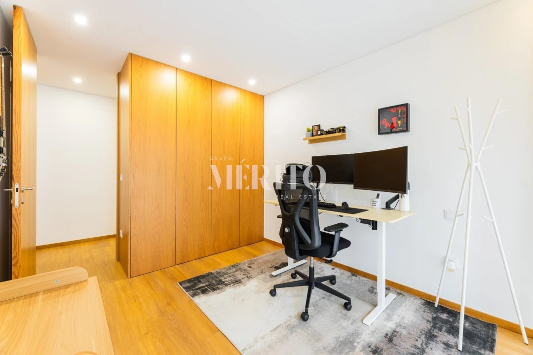 Moradia T3 para Venda em Manhente Foto 17