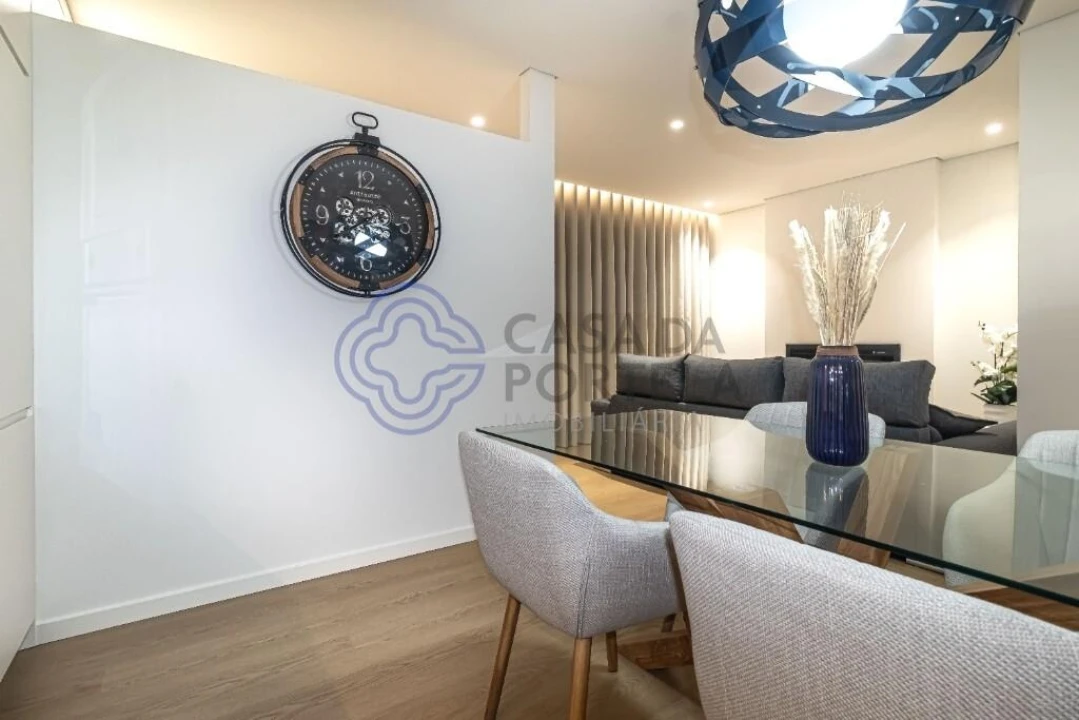 Apartamento T2 para Venda em Freamunde Foto 12