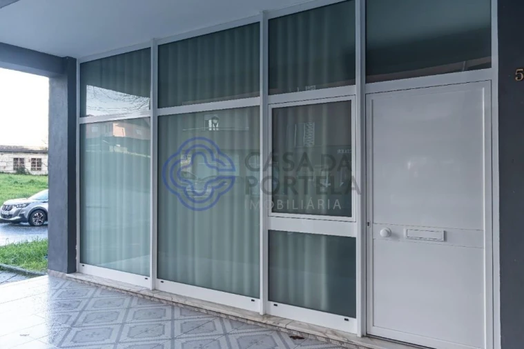 Apartamento T2 para Venda em Freamunde Foto 50