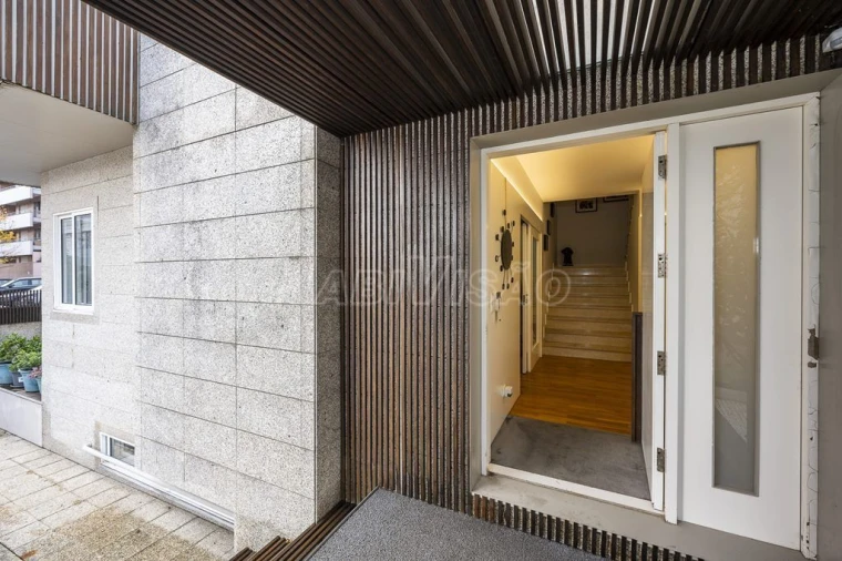 Moradia T3 para Venda em Rio Tinto Foto 6