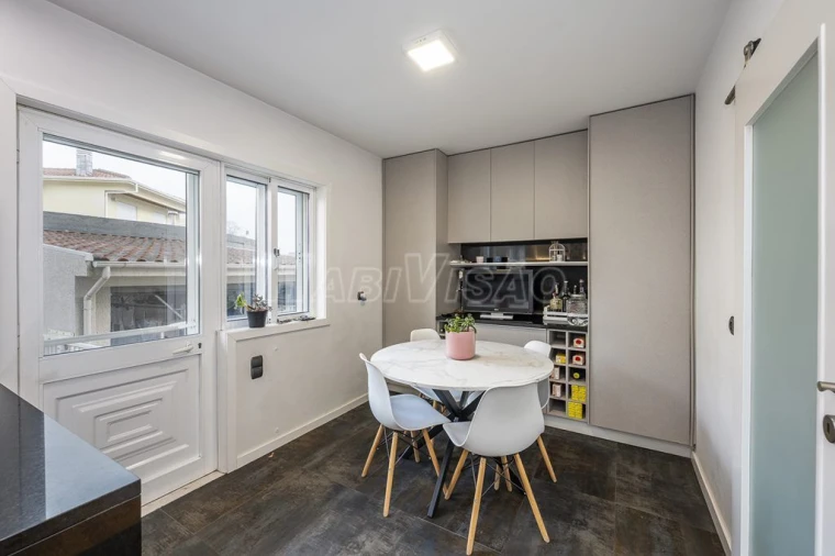 Moradia T3 para Venda em Rio Tinto Foto 12