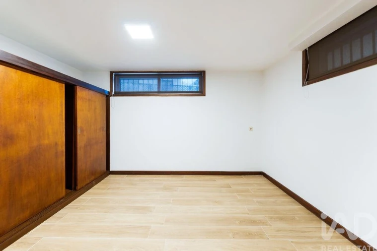 Moradia T6 para Venda em São Mamede de Infesta e Senhora da Hora Foto 24