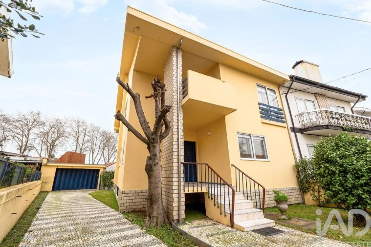 Moradia T6 para Venda em São Mamede de Infesta e Senhora da Hora Foto 2