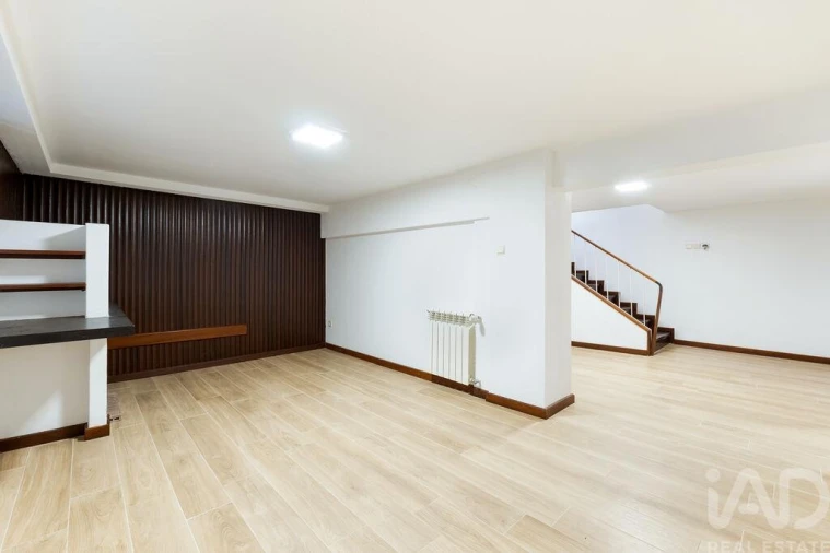 Moradia T6 para Venda em São Mamede de Infesta e Senhora da Hora Foto 21